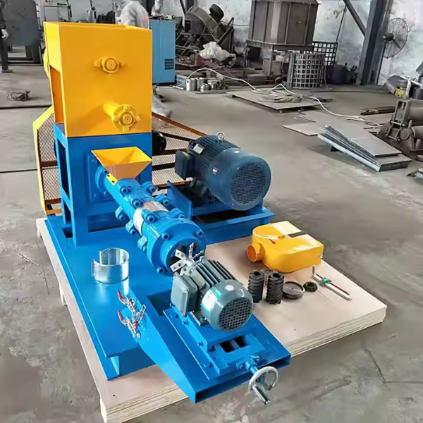 Fish-Feed-Plant-200-Kg-in-India